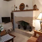 Ktima Charitini 1