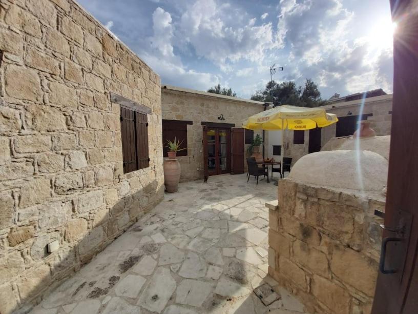 Ktima Charitini 1 Paphos