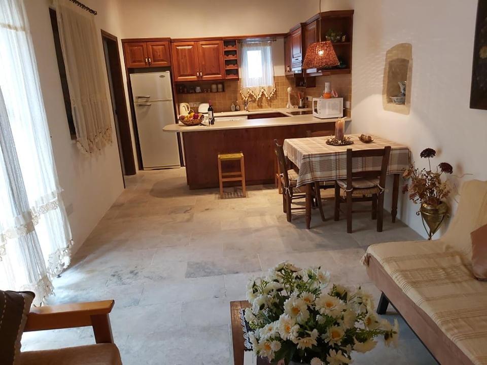 Holiday home Ktima Charitini 1 *